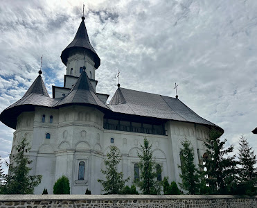 Mănăstirea Hadâmbu — fotografia 3