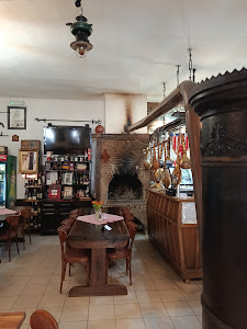 Restoran nacionalne kuhinje "Kafana Kod Mira 1826 P & D" — fotografia 3
