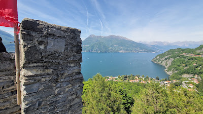 Castello di Vezio — fotografia 3
