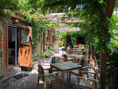 Tower’s Pub