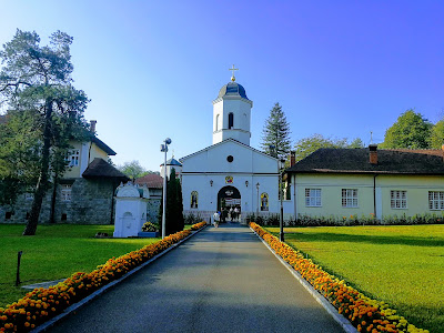 Mănăstirea Racovița