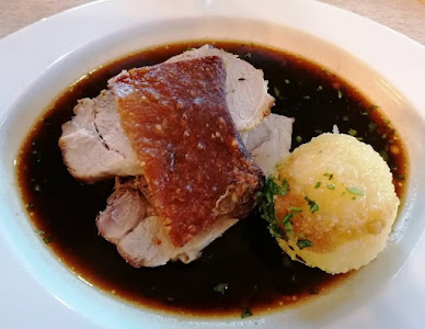 Lohengrins Wirtshaus und Bar — fotografia 4