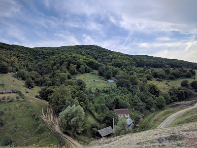 Cetatea dacica de la Cugir - 450m — fotografia 3