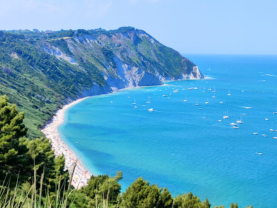 Mezzavalle Beach
