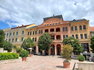 Széchenyi square — fotografia 4