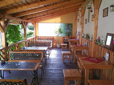 Sherwood pub