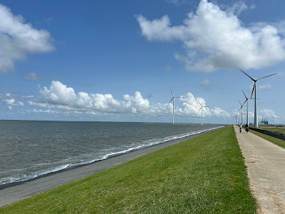 Eemshaven viewpoint