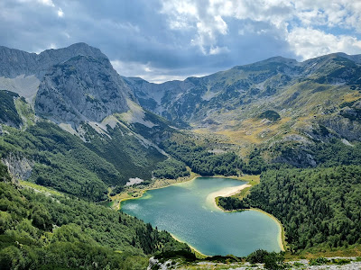 Trnovačko Lake — fotografia 3