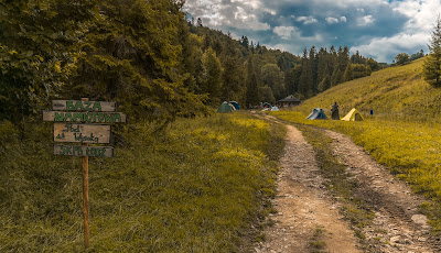At the base Tent High — fotografia 4