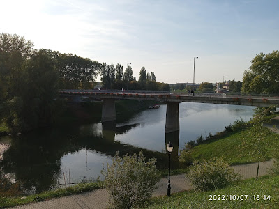 Sugovica part - sétány — fotografia 4