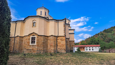 Lopushanski monastery "St. Yoan Predtecha" — fotografia 3