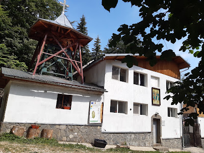 Schitul "Sfânta Ana" — fotografia 3