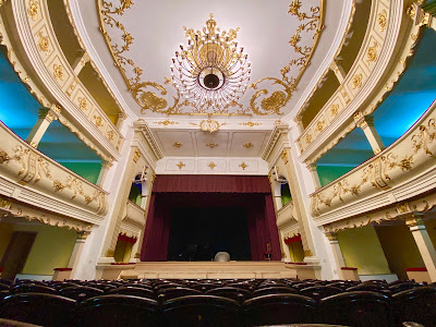 Teatrul vechi Mihai Eminescu