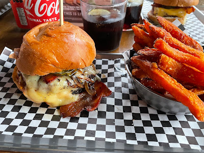 Urban Burger & Bar — fotografia 4