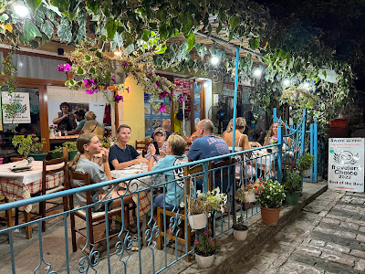 Taverna Tradicionale KARDHASHI — fotografia 5