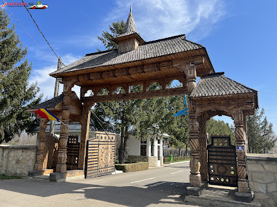 Mănăstirea Vladimireşti — fotografia 5