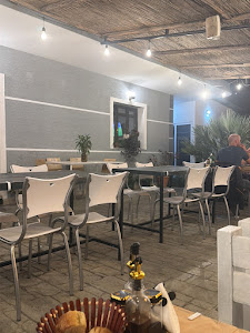 Shtepia e Totes Restaurant — fotografia 3
