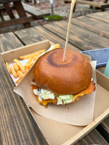 Dobogókő Matyi Büfé & Grill — fotografia 3