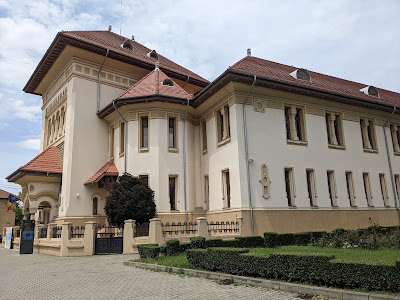 Muzeul de Istorie și Arheologie al Olteniei — fotografia 3