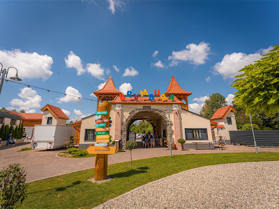 Brambura Park& Casa Întoarsă — fotografia 3