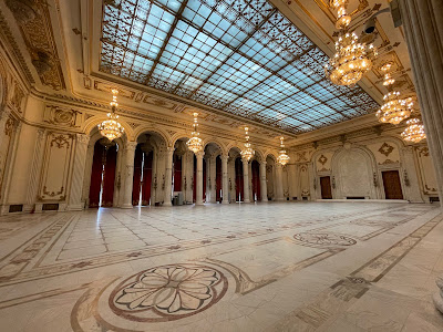 Palatul Parlamentului — fotografia 5
