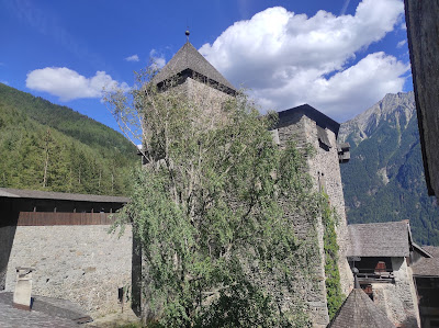 Burg Taufers — fotografia 4
