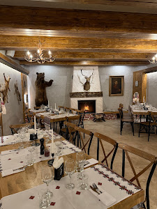 Hanul Româneşti si Taverna Racilor
