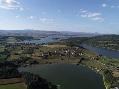 Gruža Lake — fotografia 3