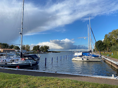 Wohnmobil-Stellplatz am Yachthafen — fotografia 5