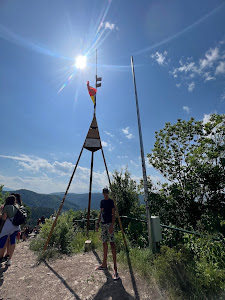 Steagul Romaniei de pe Tâmpa — fotografia 3