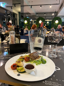 Avy Wine & Dine — fotografia 3