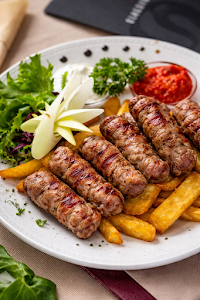 Classic Grill Serbian Restaurant Underground — fotografia 5