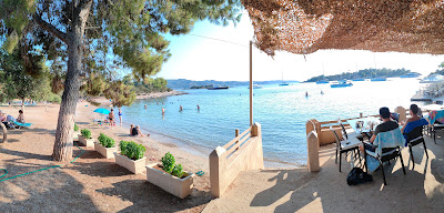Παραλία Χινίτσας — fotografia 3