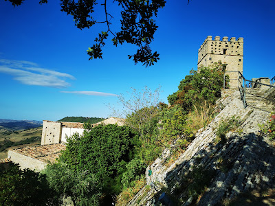 Castello Medioevale di Roccascalegna — fotografia 5