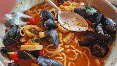 Cézár Étterem - Ristorante Italiano - Tengeri halkülönlegességek — fotografia 4