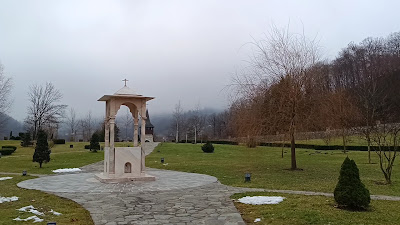 Mănăstirea Înălțarea Sfintei Cruci - Lupșa — fotografia 2