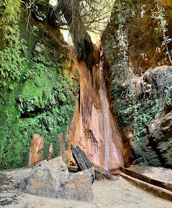 Ermita, Fuente Agria