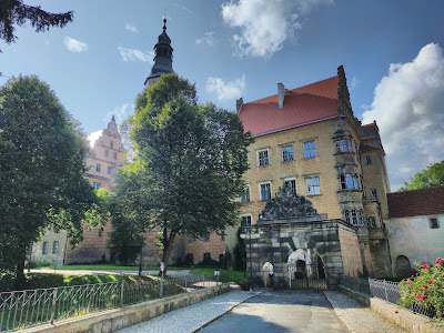 Zamek Książąt Oleśnickich — fotografia 3