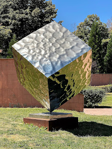 The Geyser Square — fotografia 4