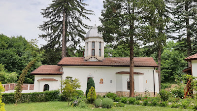 Divotino Monastery “Holy Trinity” — fotografia 4