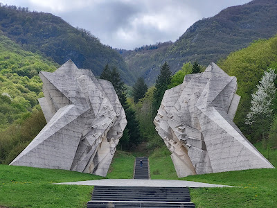 Tjentiste Monument — fotografia 3