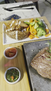 STAGE - Restaurant Lunch & Brunch Bucharest. Meniul Zilei Sector 2 — fotografia 2
