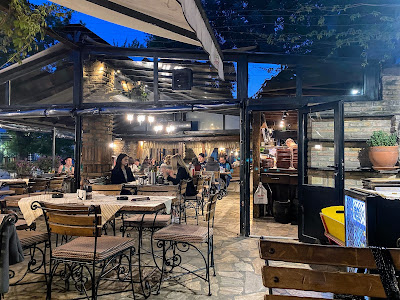 Staria Chinar Restaurant