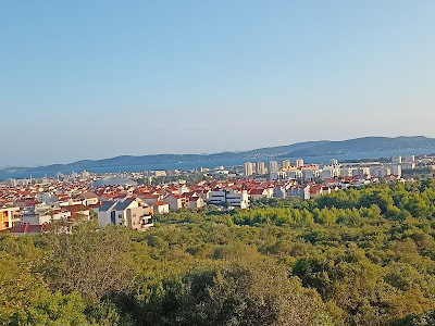Vidikovac - Panoramic City Lookout