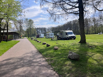 Reisemobilstellplatz am Hartensbergsee — fotografia 3