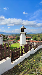 Piramidele de pământ din Stob — fotografia 4
