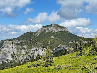 Scări acces stație meteorologică - Vârful Toaca 1904 m — fotografia 5