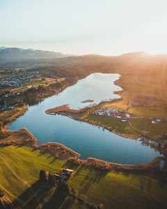 Island - camping at the lake — fotografia 4