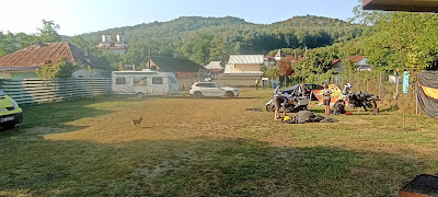 camping