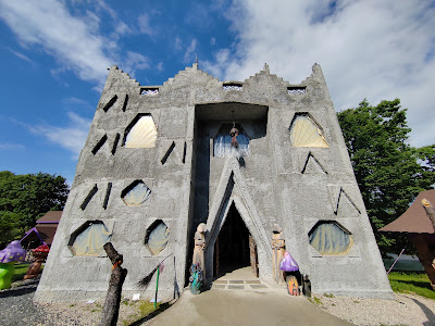 Castelul Vrajitoarelor — fotografia 3